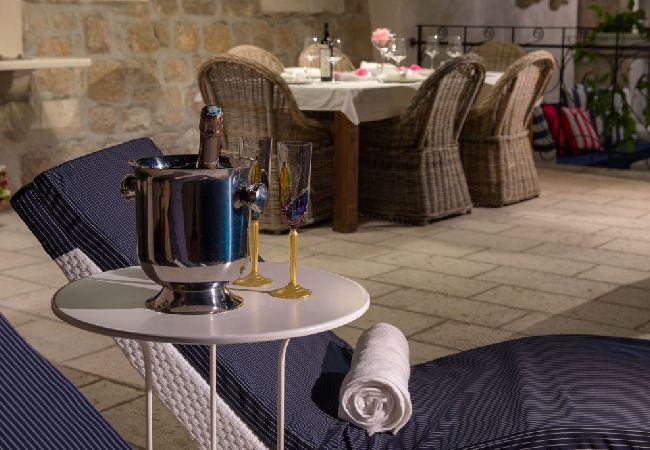Maison à Murvica - Maison de vacances dans Murvica avec vue mer, terrasse, Climatisation, WIFI (3756-1) Maison à Murvica - Maison de vacances dans Murvica avec vue mer, terrasse, Climatisation, WIFI (3756-1)