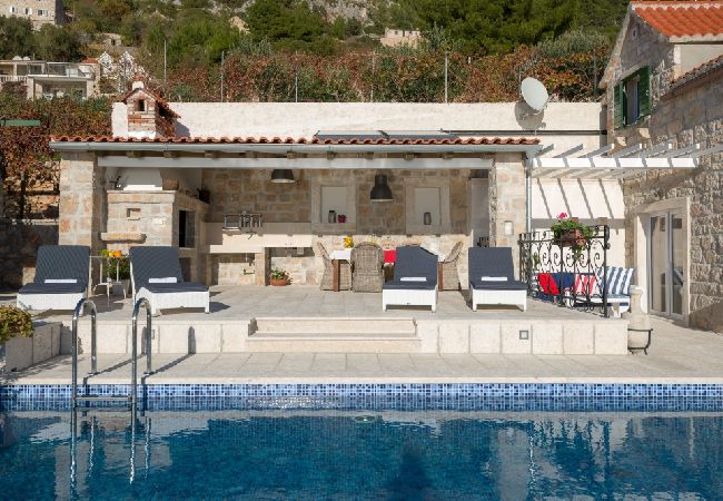 Maison à Murvica - Maison de vacances dans Murvica avec vue mer, terrasse, Climatisation, WIFI (3756-1) Maison à Murvica - Maison de vacances dans Murvica avec vue mer, terrasse, Climatisation, WIFI (3756-1)