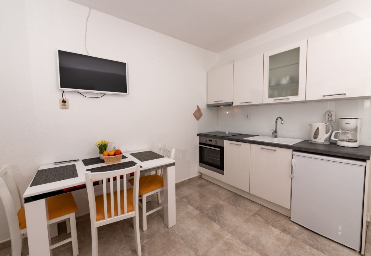 Appartement à Bol - Appartement dans Bol avec vue mer, terrasse, Climatisation, WIFI (3757-3)