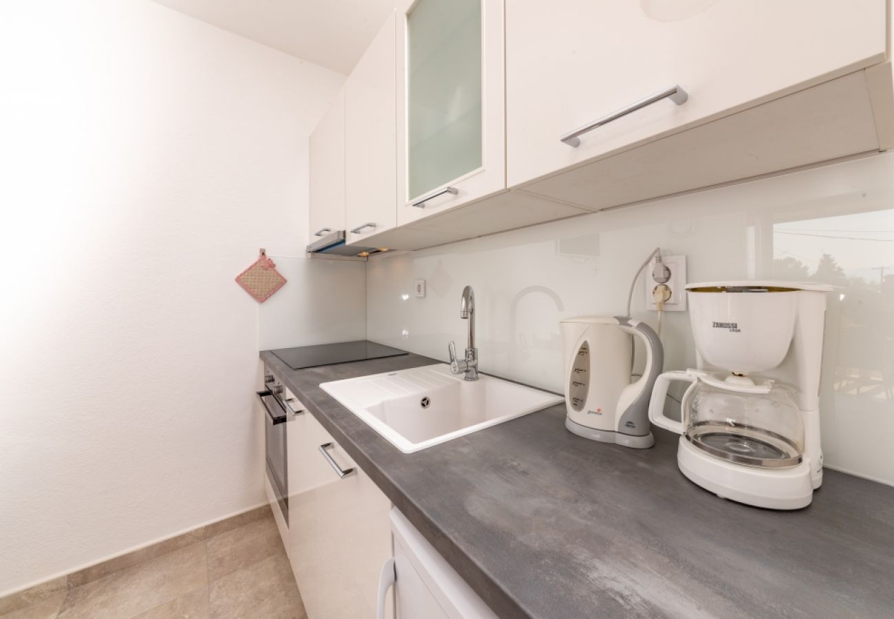 Appartement à Bol - Appartement dans Bol avec vue mer, terrasse, Climatisation, WIFI (3757-3)