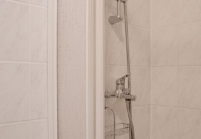 Chambres d'hôtes à Bol - Chambre dans Bol avec terrasse, Climatisation, WIFI (3758-4) Chambres d'hôtes à Bol - Chambre dans Bol avec terrasse, Climatisation, WIFI (3758-4)