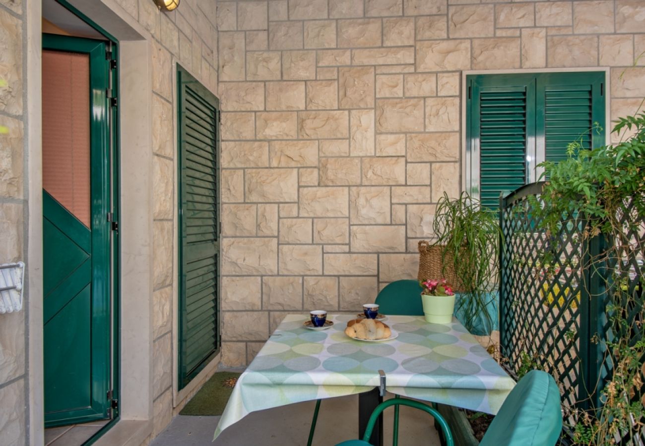 Chambres d'hôtes à Bol - Chambre dans Bol avec terrasse, Climatisation, WIFI (3758-4)