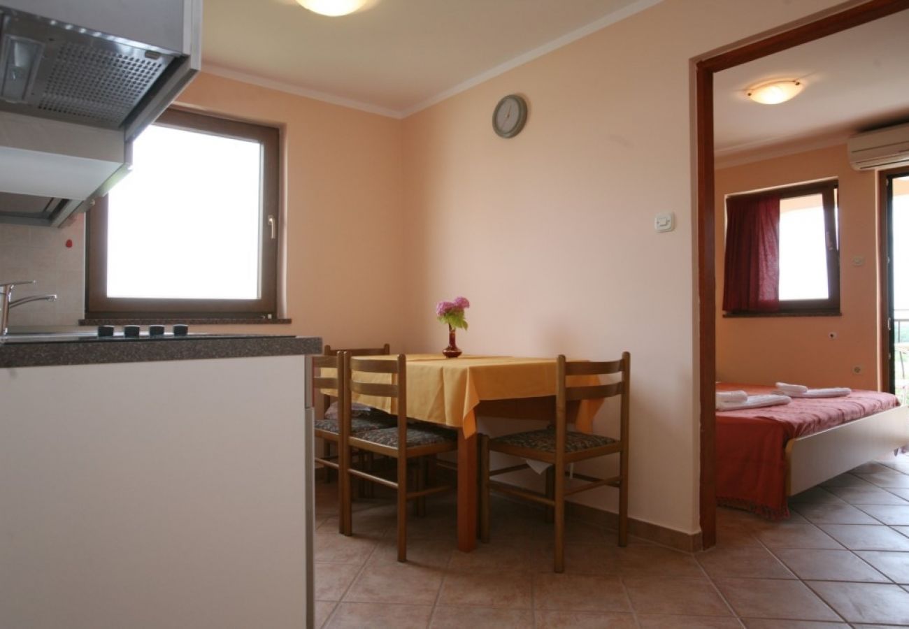 Appartement à Porec - Appartement dans Poreč avec Balcon, Climatisation, WIFI (3794-5)