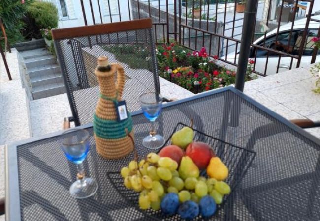 Appartement à Banjol - Appartement dans Banjol avec vue mer, terrasse, Climatisation, WIFI (3803-1) Appartement à Banjol - Appartement dans Banjol avec vue mer, terrasse, Climatisation, WIFI (3803-1)