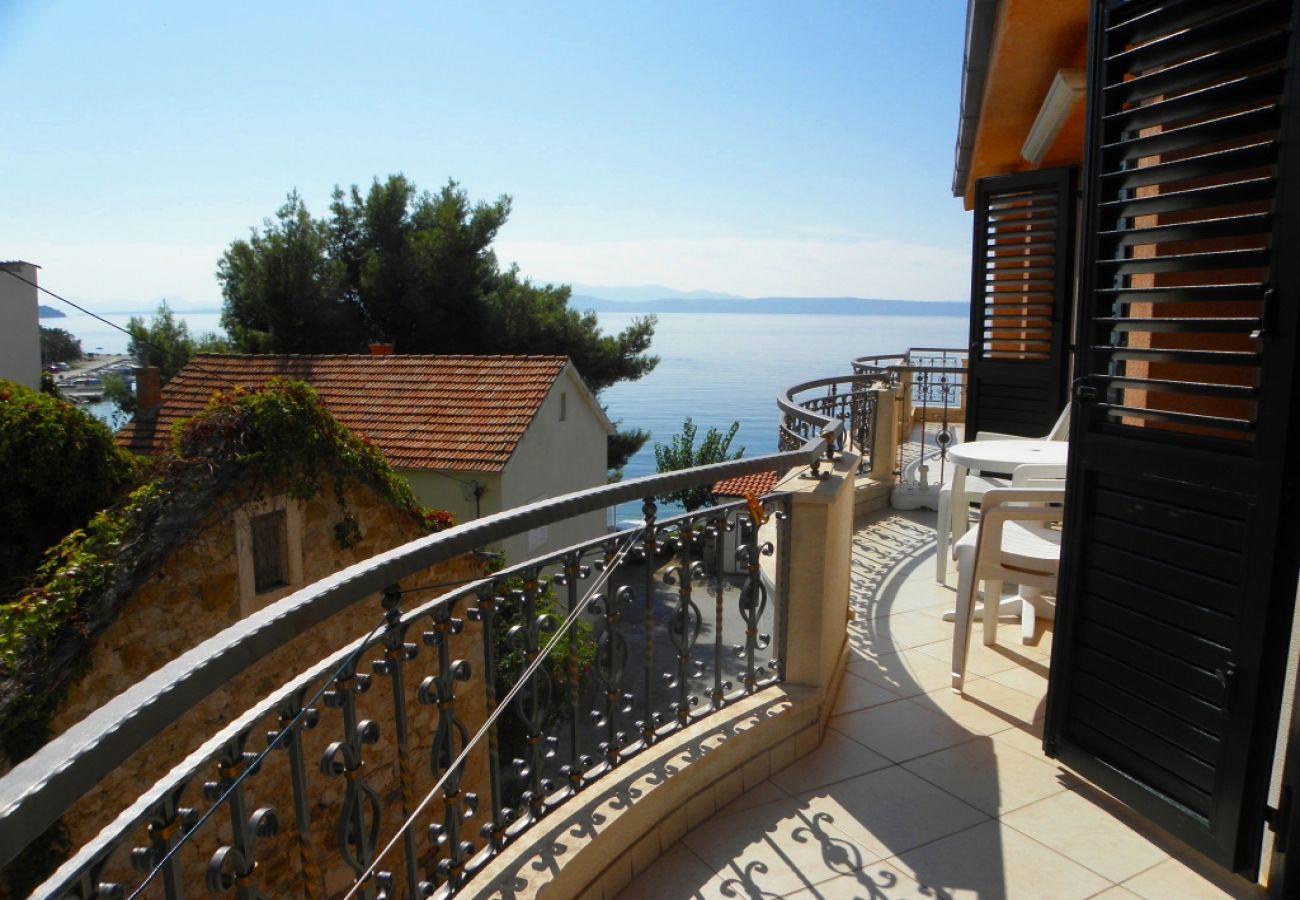 Appartement à Podgora - Appartement dans Podgora avec vue mer, terrasse, Climatisation, WIFI (3812-4)