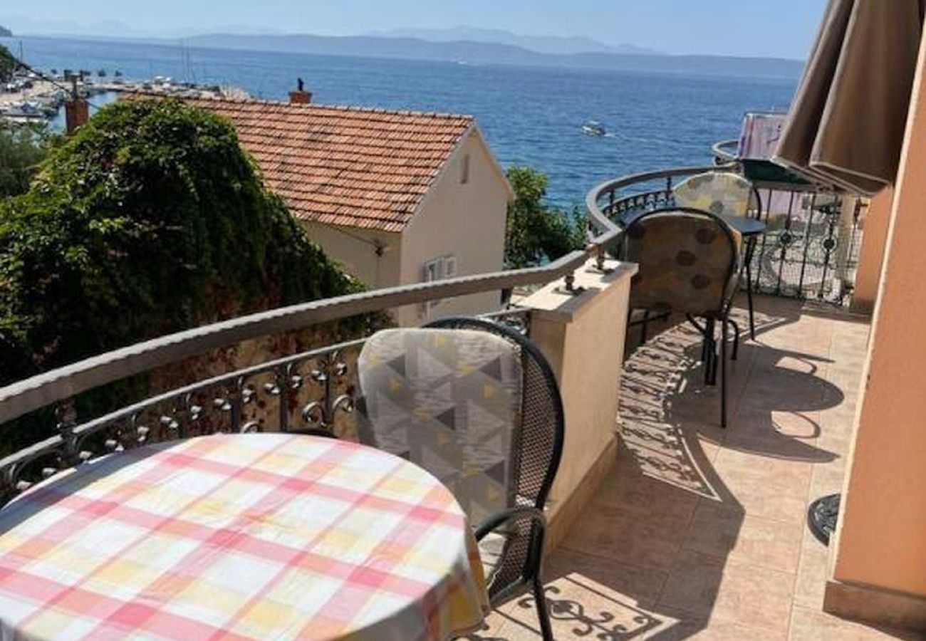 Appartement à Podgora - Appartement dans Podgora avec vue mer, terrasse, Climatisation, WIFI (3812-4)