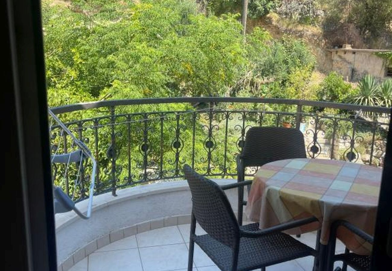 Appartement à Podgora - Appartement dans Podgora avec vue mer, terrasse, Climatisation, WIFI (3812-6)