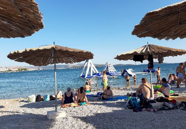 Appartement à Šibenik-Brodarica - Appartement dans Brodarica avec vue mer, Balcon, Climatisation, WIFI (3814-2) Appartement à Šibenik-Brodarica - Appartement dans Brodarica avec vue mer, Balcon, Climatisation, WIFI (3814-2)