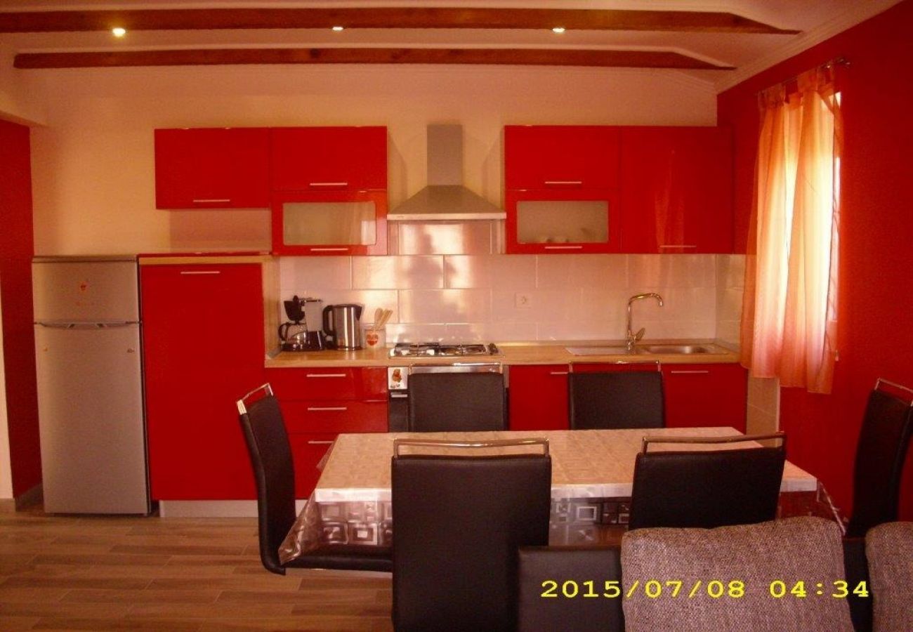 Appartement à Lopar - Appartement dans Lopar avec vue mer, terrasse, Climatisation, WIFI (696-9)