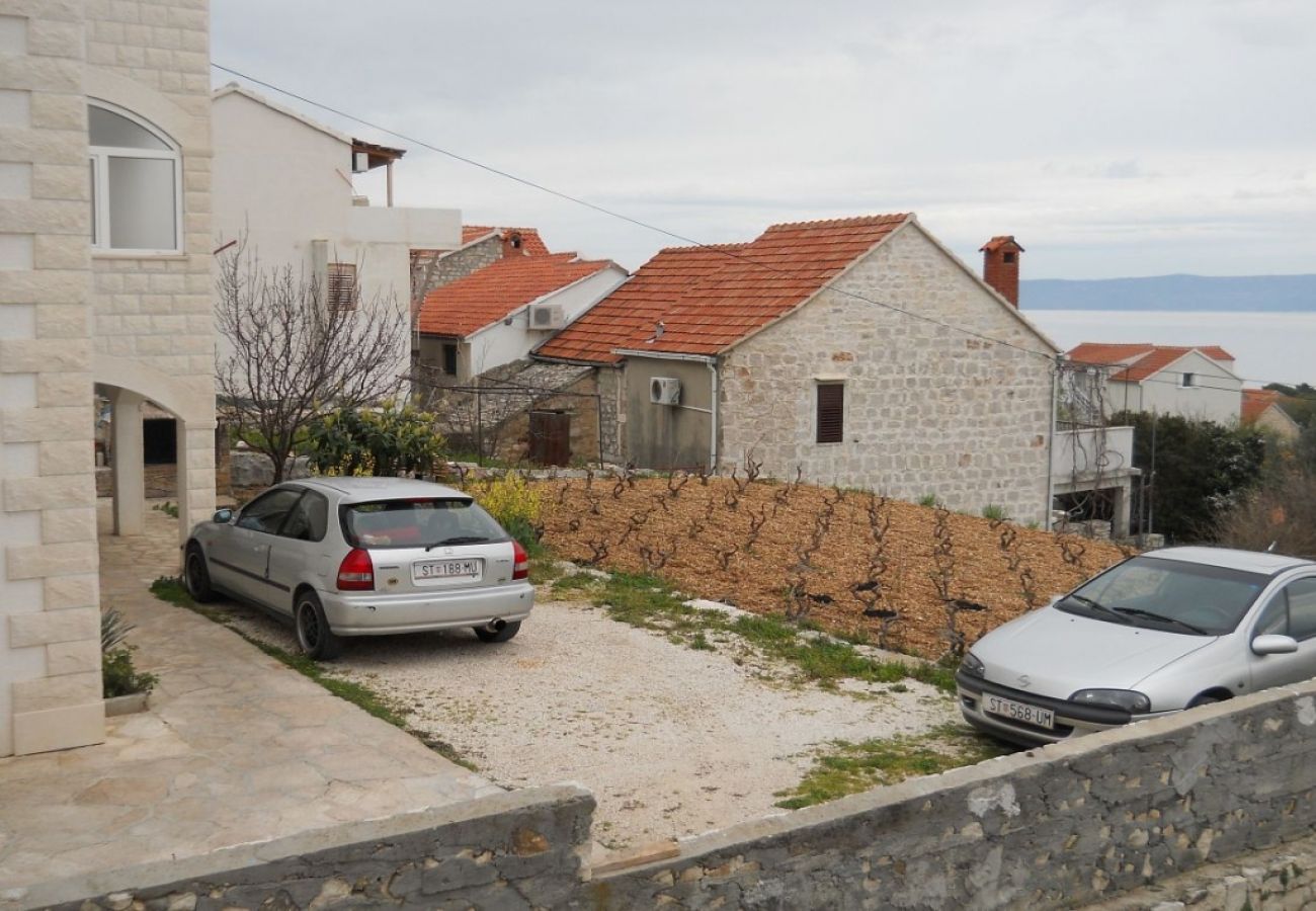 Appartement à Bol - Appartement dans Bol avec vue mer, Balcon, Climatisation, WIFI (3831-1)