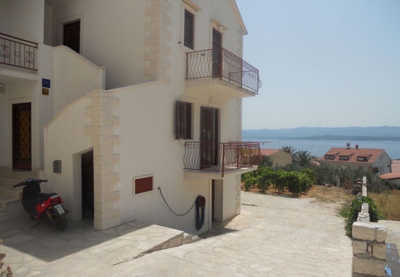 Appartement à Bol - Appartement dans Bol avec vue mer, Balcon, Climatisation, WIFI (3831-1)