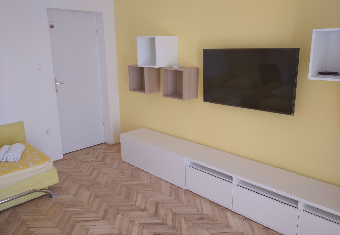 Appartement à Bol - Appartement dans Bol avec vue mer, Balcon, Climatisation, WIFI (3835-2)