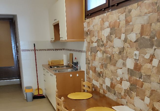 Appartement à Jadranovo - Appartement dans Jadranovo avec vue mer, Balcon, Climatisation, WIFI (3856-2) Appartement à Jadranovo - Appartement dans Jadranovo avec vue mer, Balcon, Climatisation, WIFI (3856-2)