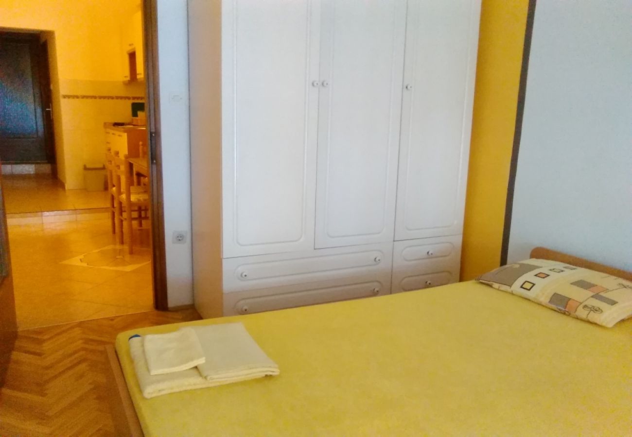 Appartement à Jadranovo - Appartement dans Jadranovo avec vue mer, Balcon, Climatisation, WIFI (3856-2)