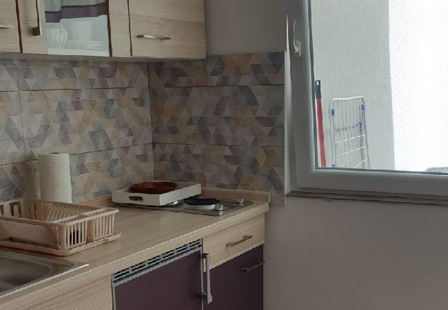 Studio à Jadranovo - Appartement Studio dans Jadranovo avec Balcon, Climatisation, WIFI (3856-3) Studio à Jadranovo - Appartement Studio dans Jadranovo avec Balcon, Climatisation, WIFI (3856-3)