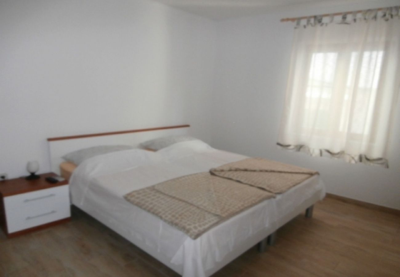 Chambres d'hôtes à Susak - Chambre dans Susak avec Climatisation, WIFI (3865-4)