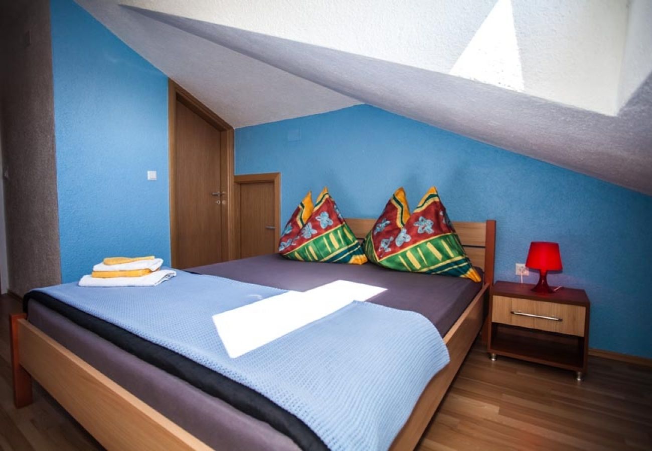 Chambres d'hôtes à Nin - Chambre dans Zaton (Zadar) avec WIFI, Machine à laver (4141-8)