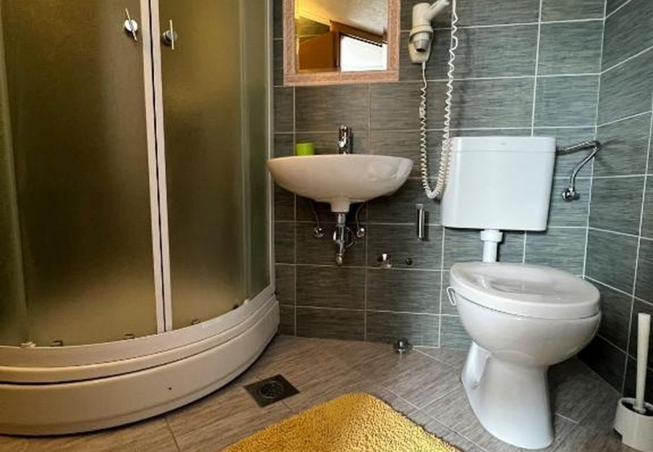 Chambres d'hôtes à Nin - Chambre dans Zaton (Zadar) avec WIFI, Machine à laver (4141-9)