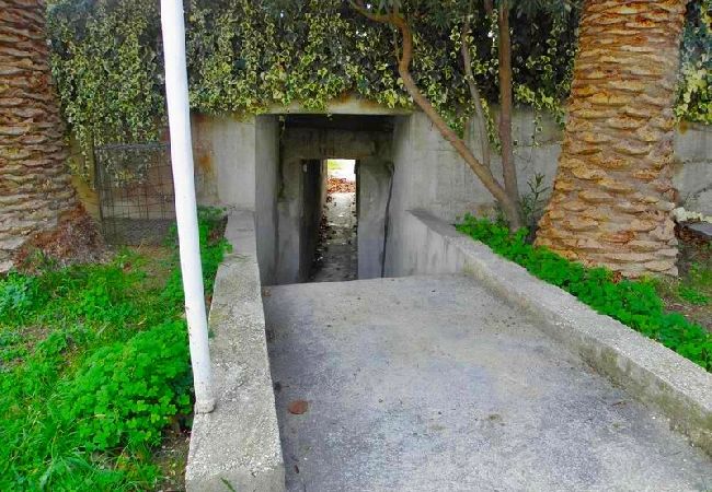 Appartement à Duce - Appartement dans Duće avec Climatisation, WIFI, Machine à laver (4166-1) Appartement à Duce - Appartement dans Duće avec Climatisation, WIFI, Machine à laver (4166-1)