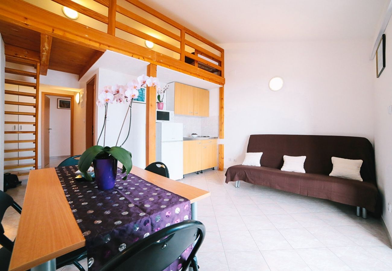 Appartement à Duce - Appartement dans Duće avec vue mer, Balcon, Climatisation, WIFI (4167-5)