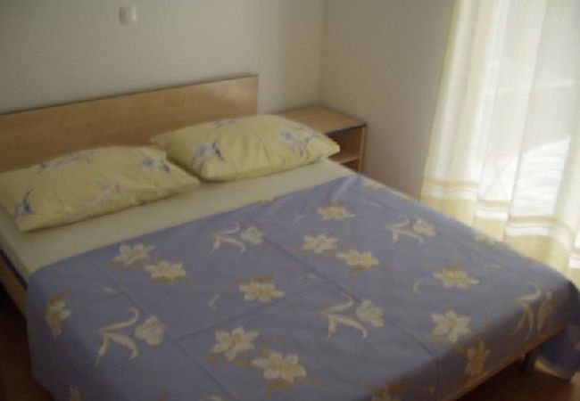 Appartement à Duce - Appartement dans Duće avec terrasse, Climatisation, WIFI, Machine à laver (4173-5) Appartement à Duce - Appartement dans Duće avec terrasse, Climatisation, WIFI, Machine à laver (4173-5)