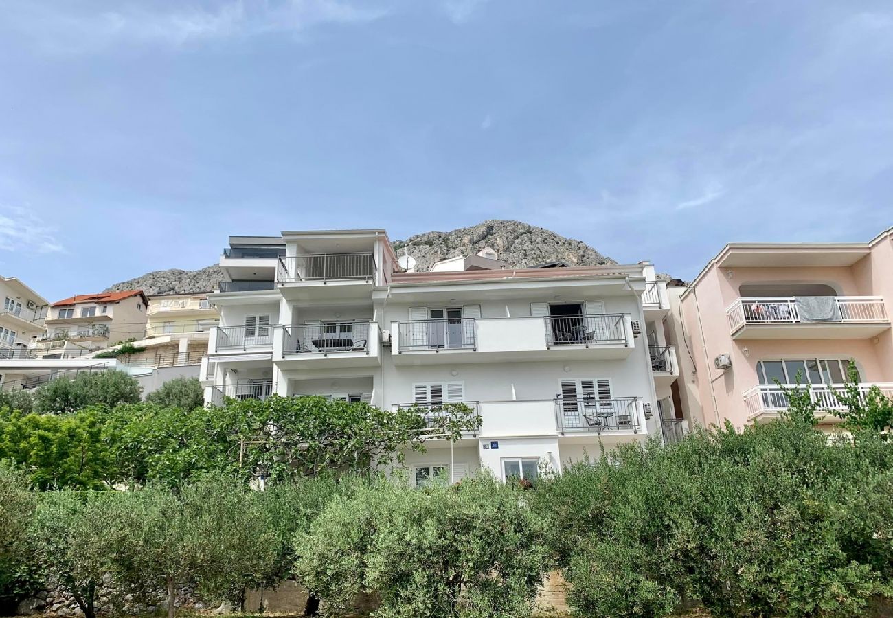 Appartement à Duce - Appartement dans Duće avec vue mer, Balcon, Climatisation, WIFI (4174-1)