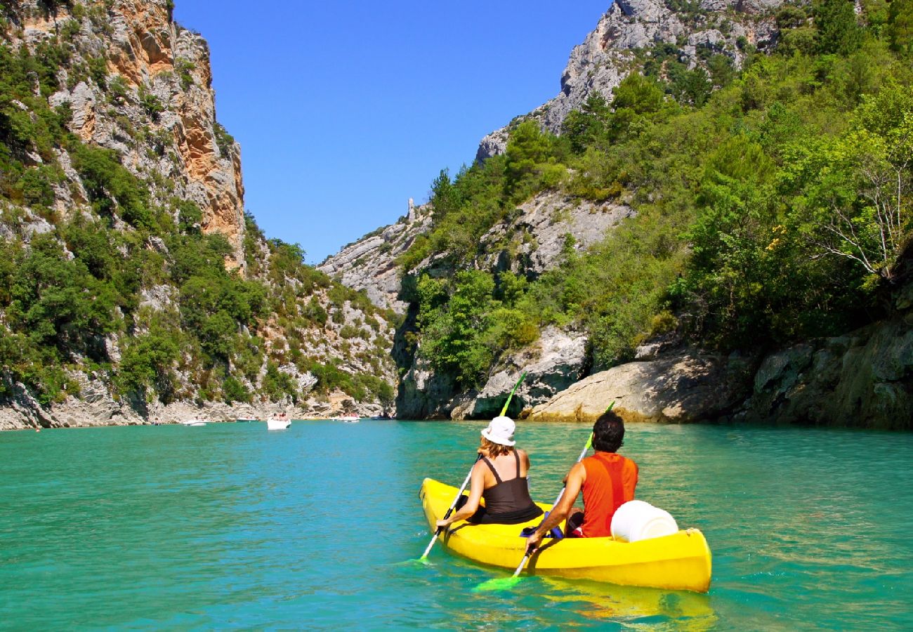 Maison à Omiš - Maison de vacances dans Omiš avec terrasse, Climatisation, WIFI, Machine à laver (4183-1)