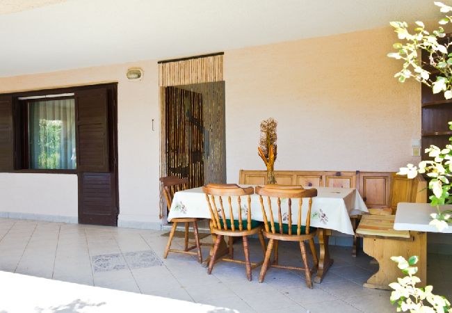 Appartement à Rogoznica - Appartement dans Rogoznica avec terrasse, Climatisation, WIFI, Lave-vaisselle (3338-1) Appartement à Rogoznica - Appartement dans Rogoznica avec terrasse, Climatisation, WIFI, Lave-vaisselle (3338-1)