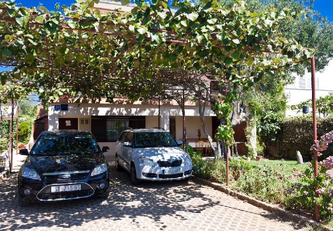 Appartement à Rogoznica - Appartement dans Rogoznica avec terrasse, Climatisation, WIFI, Lave-vaisselle (3338-1) Appartement à Rogoznica - Appartement dans Rogoznica avec terrasse, Climatisation, WIFI, Lave-vaisselle (3338-1)