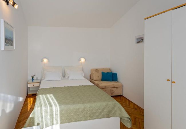 Appartement à Rogoznica - Appartement dans Rogoznica avec terrasse, Climatisation, WIFI (3338-3) Appartement à Rogoznica - Appartement dans Rogoznica avec terrasse, Climatisation, WIFI (3338-3)