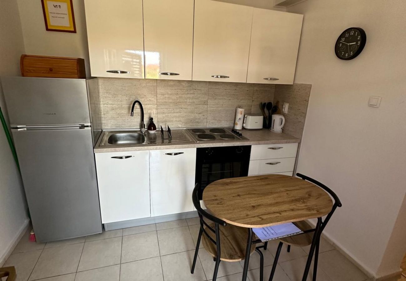 Appartement à Trpanj - Appartement dans Trpanj avec terrasse, Climatisation, WIFI, Machine à laver (4199-3)