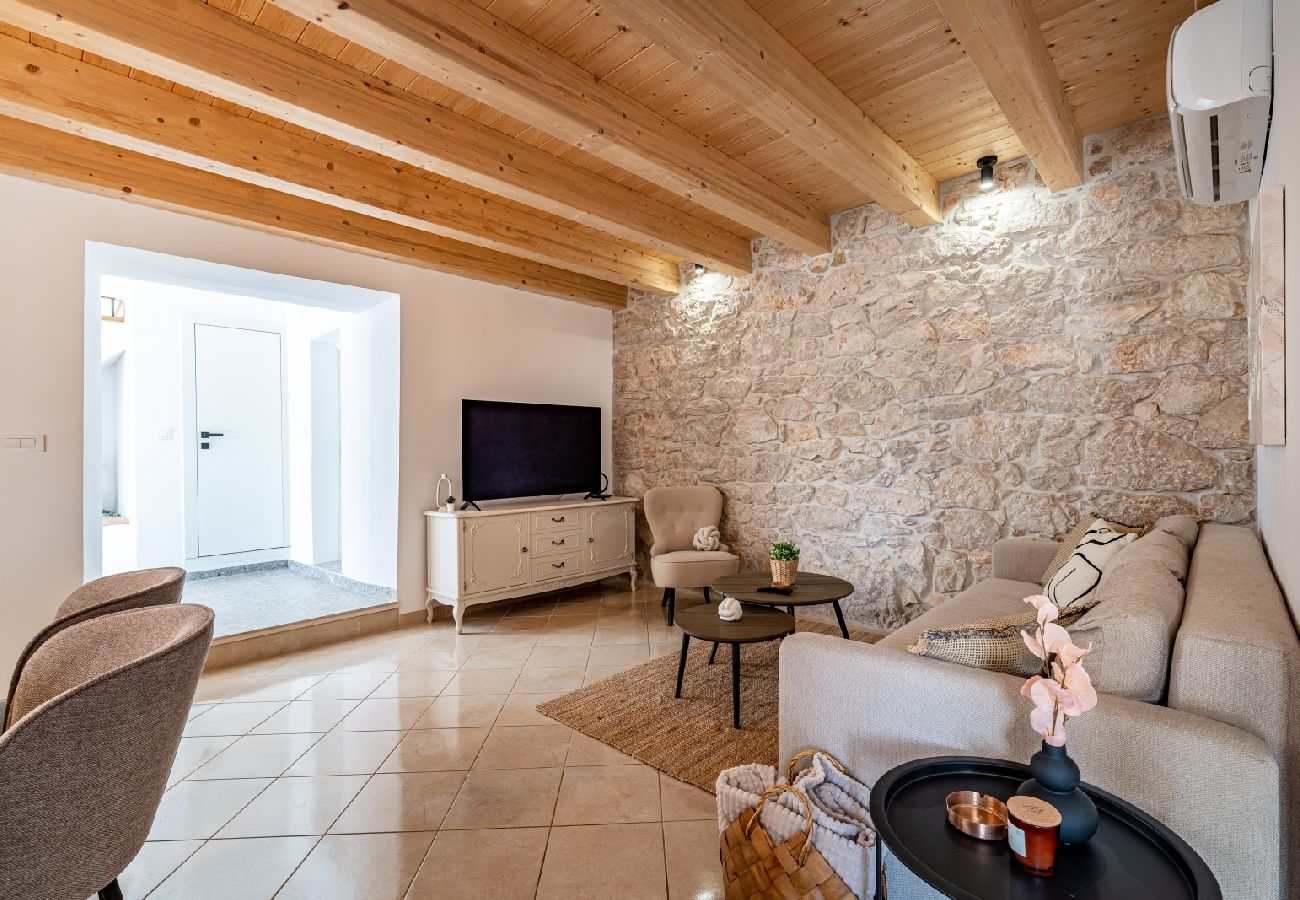 Maison à Lukoran - Maison de vacances dans Lukoran avec vue mer, terrasse, Climatisation, WIFI (4200-1)