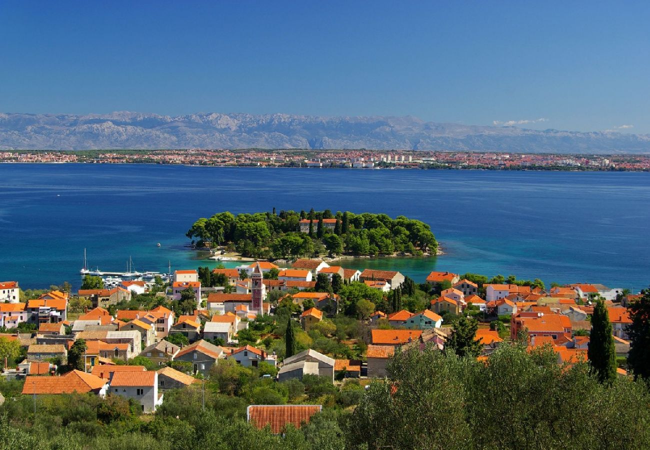 Maison à Lukoran - Maison de vacances dans Lukoran avec vue mer, terrasse, Climatisation, WIFI (4200-1)