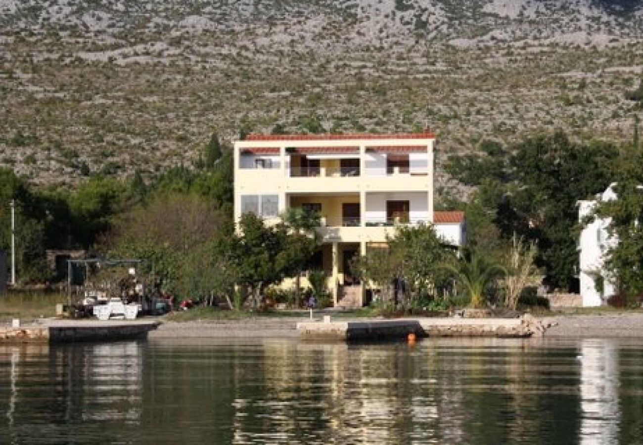 Appartement à Seline - Appartement dans Seline avec vue mer, WIFI, Machine à laver (4209-1)