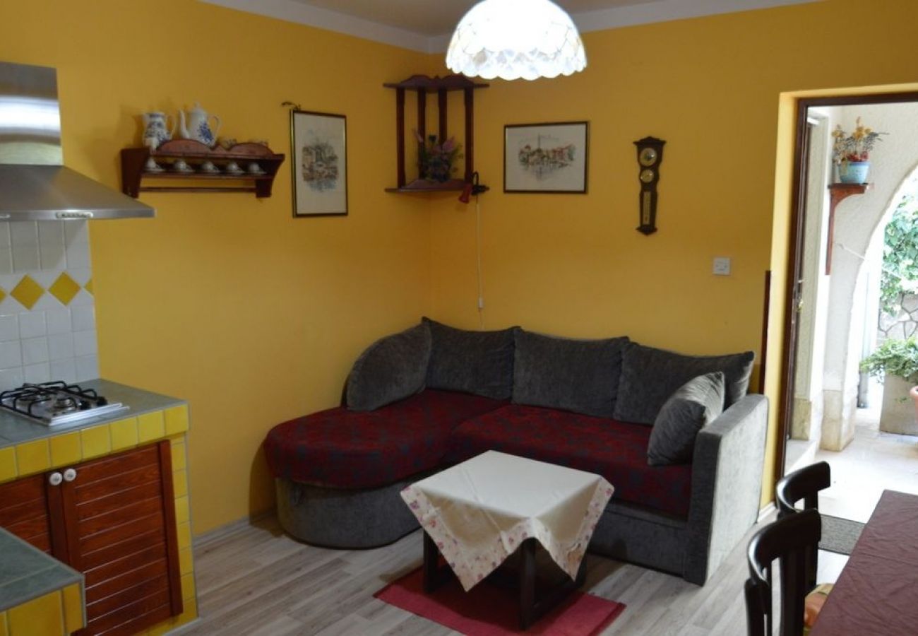 Appartement à Mali Lošinj - Appartement dans Mali Lošinj avec terrasse, Climatisation, WIFI, Machine à laver (4241-1)