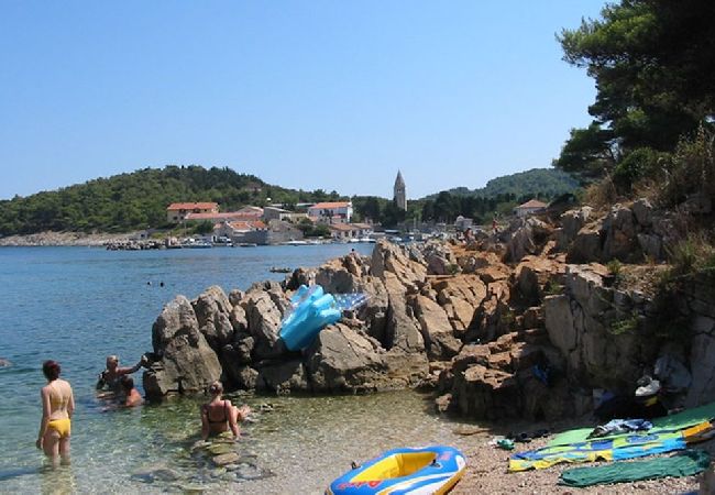 Appartement à Mali Lošinj - Appartement dans Mali Lošinj avec terrasse, Climatisation, WIFI, Machine à laver (4241-2) Appartement à Mali Lošinj - Appartement dans Mali Lošinj avec terrasse, Climatisation, WIFI, Machine à laver (4241-2)