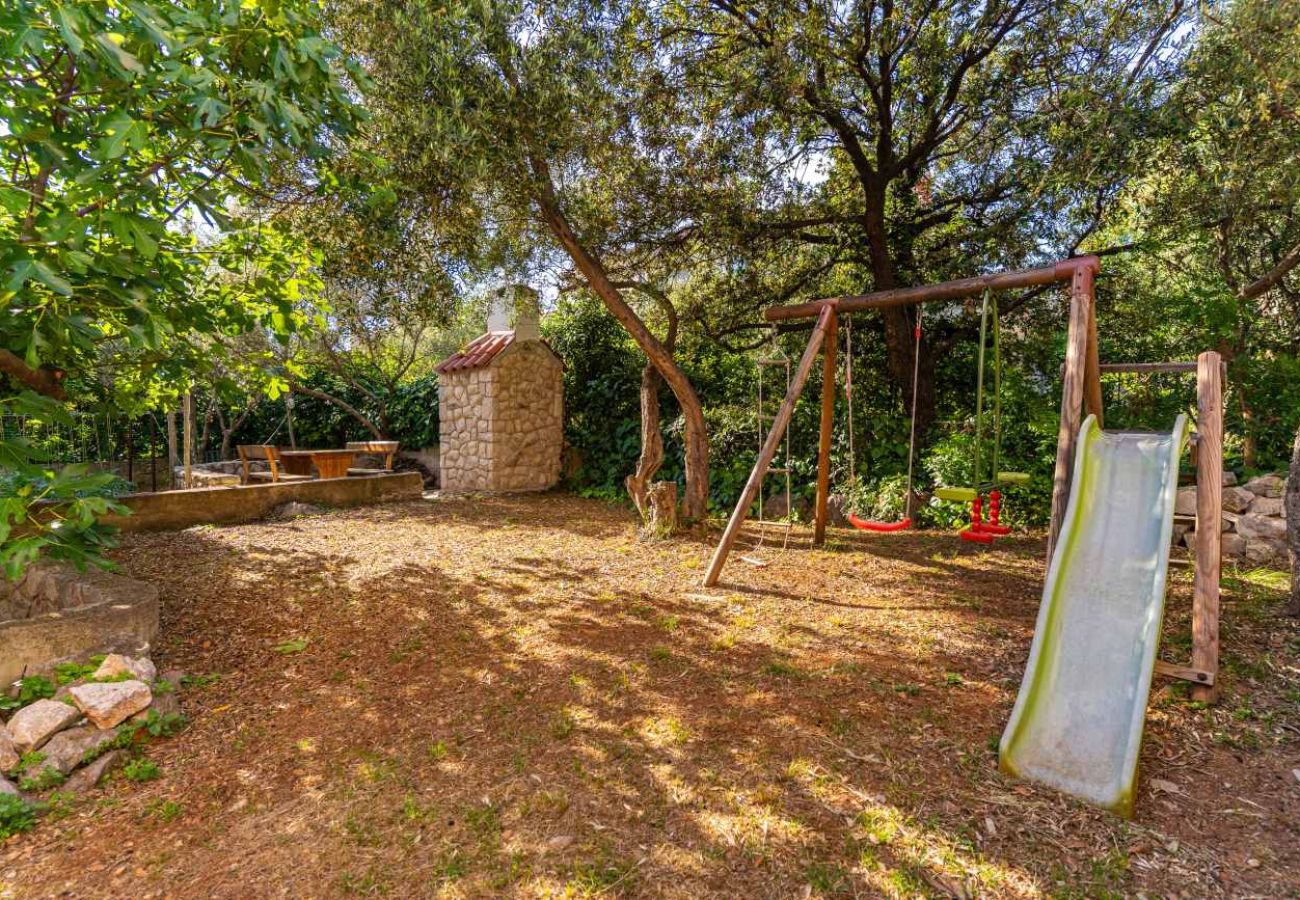 Appartement à Cres - Appartement dans Cres avec Balcon, Climatisation, WIFI, Machine à laver (4249-2)