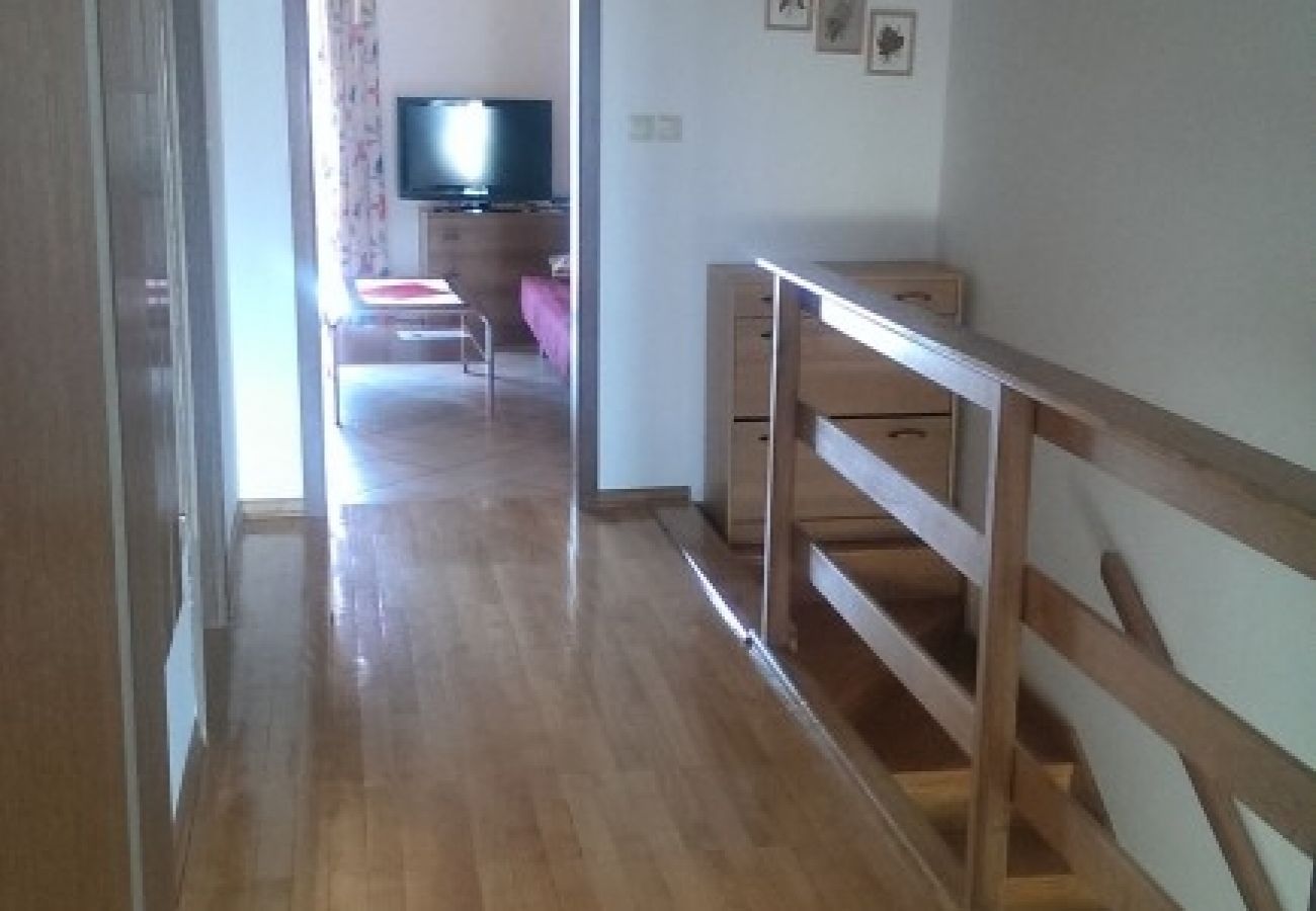 Appartement à Umag - Appartement dans Umag avec terrasse, Climatisation, WIFI (4259-1)