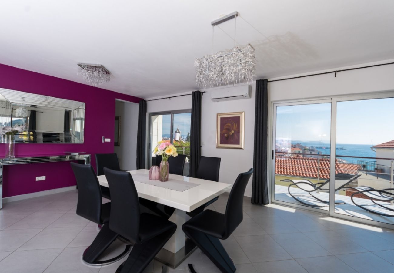 Appartement à Tribunj - Appartement dans Tribunj avec vue mer, terrasse, Climatisation, WIFI (4265-2)