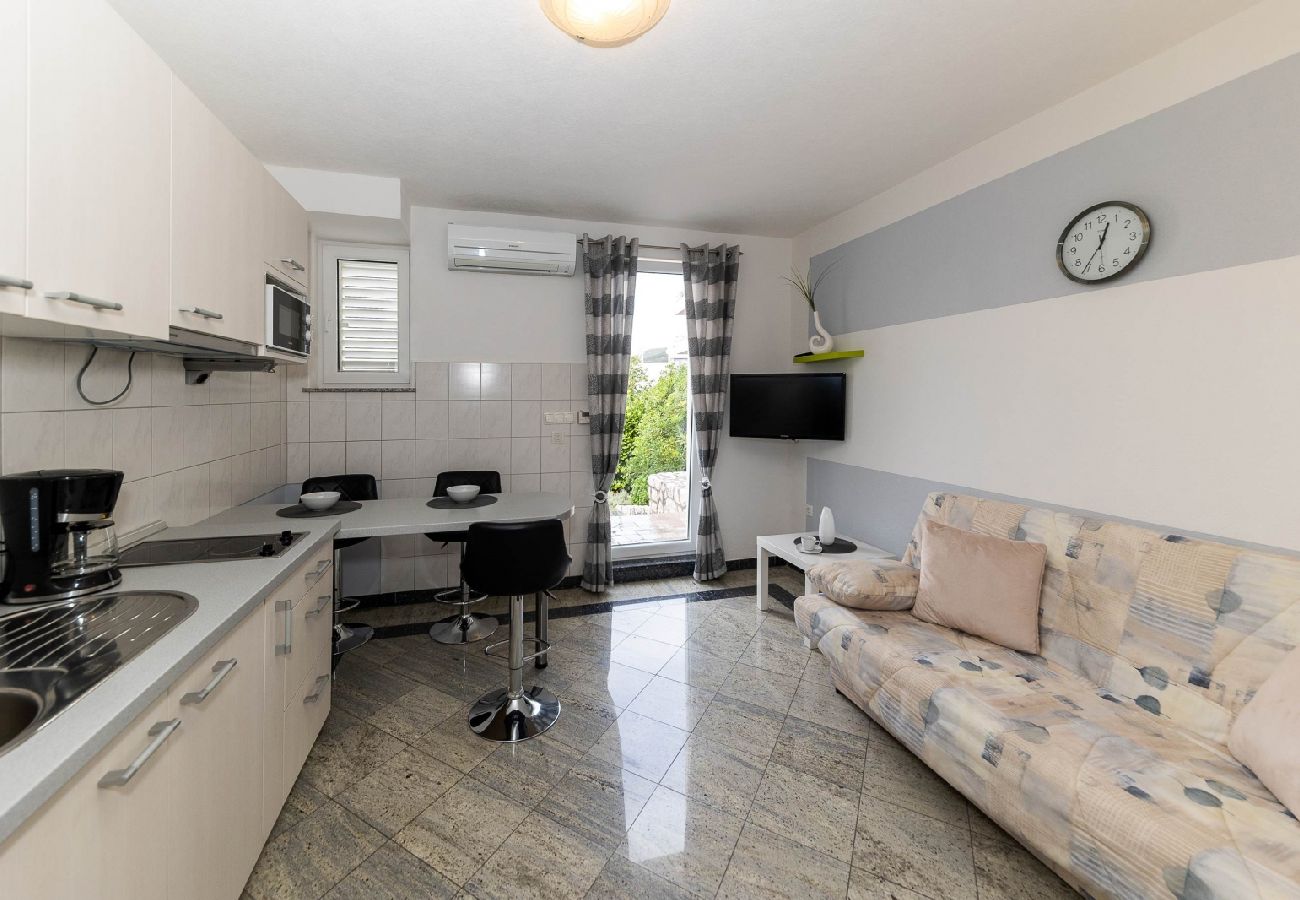 Appartement à Crikvenica - Appartement dans Crikvenica avec vue mer, terrasse, Climatisation, WIFI (4267-1)