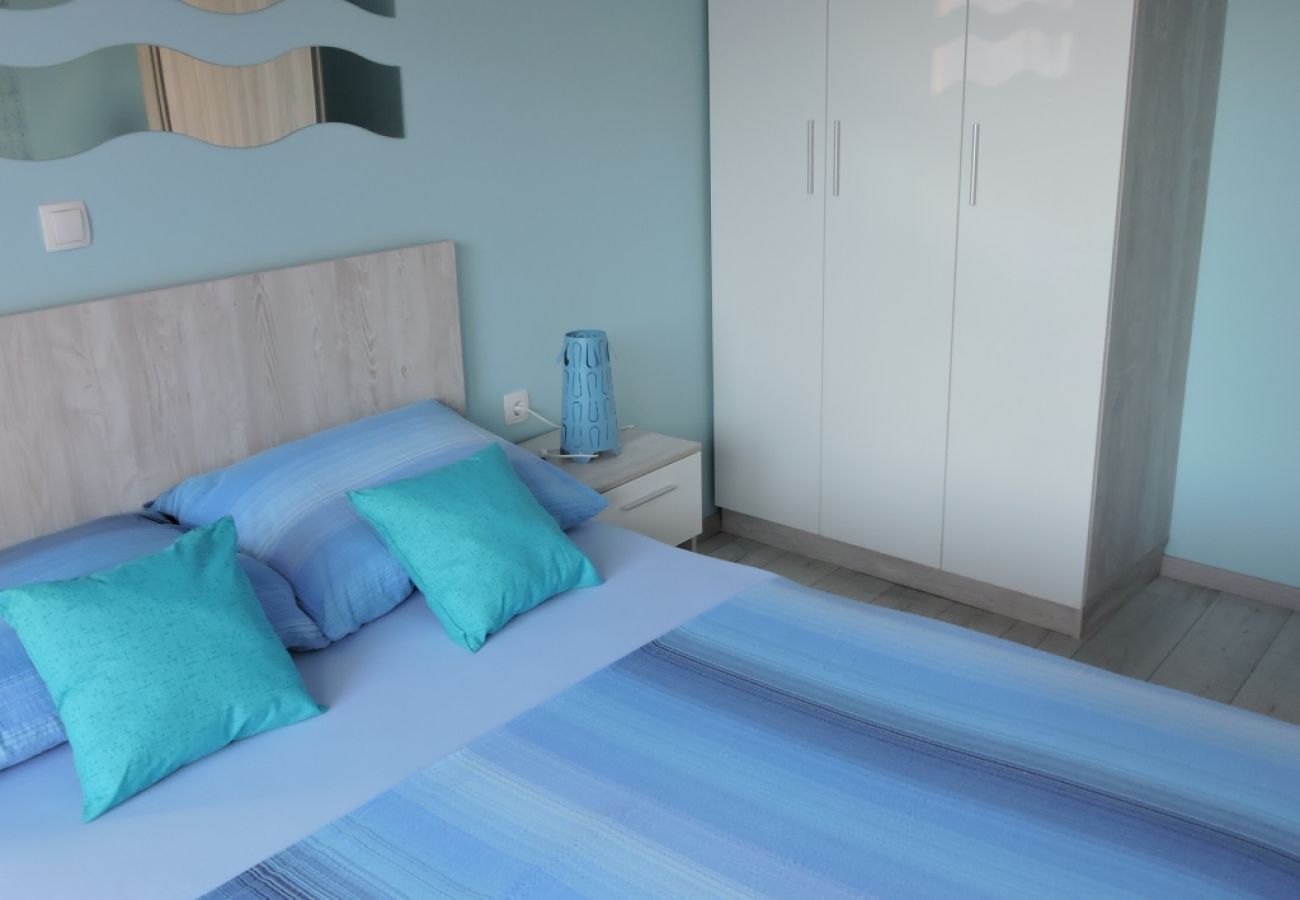 Appartement à Biograd na moru - Appartement dans Biograd na Moru avec Balcon, Climatisation, WIFI (4269-4)