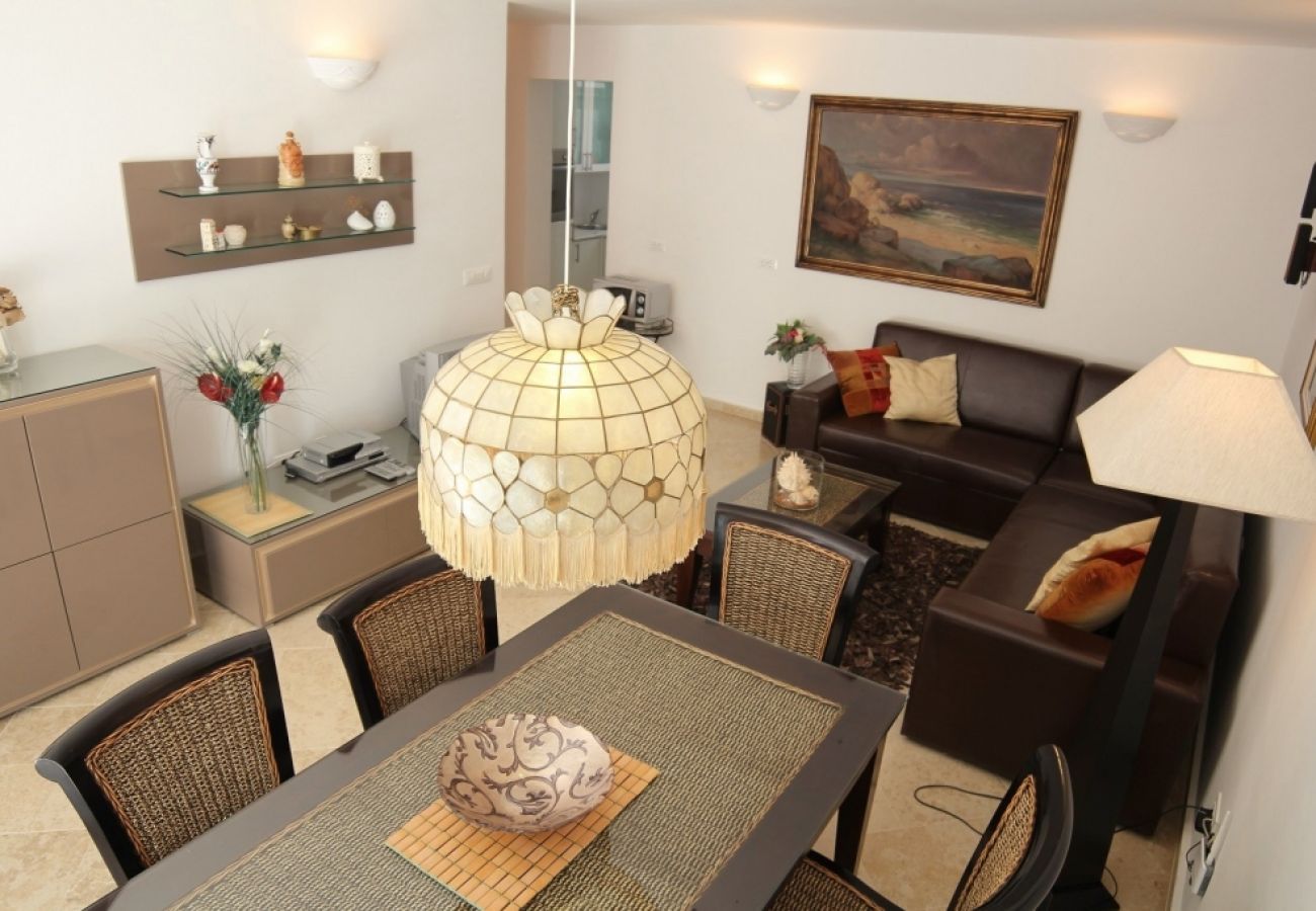 Appartement à Rovinj - Appartement dans Rovinj avec terrasse, Climatisation, WIFI, Lave-vaisselle (4285-2)