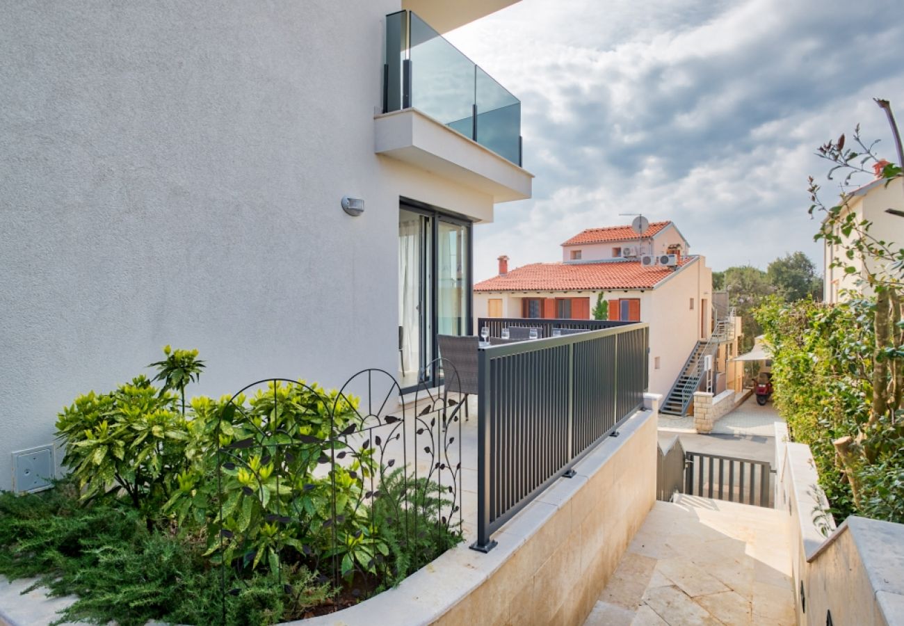 Appartement à Rovinj - Appartement dans Rovinj avec terrasse, Climatisation, WIFI, Lave-vaisselle (4286-2)