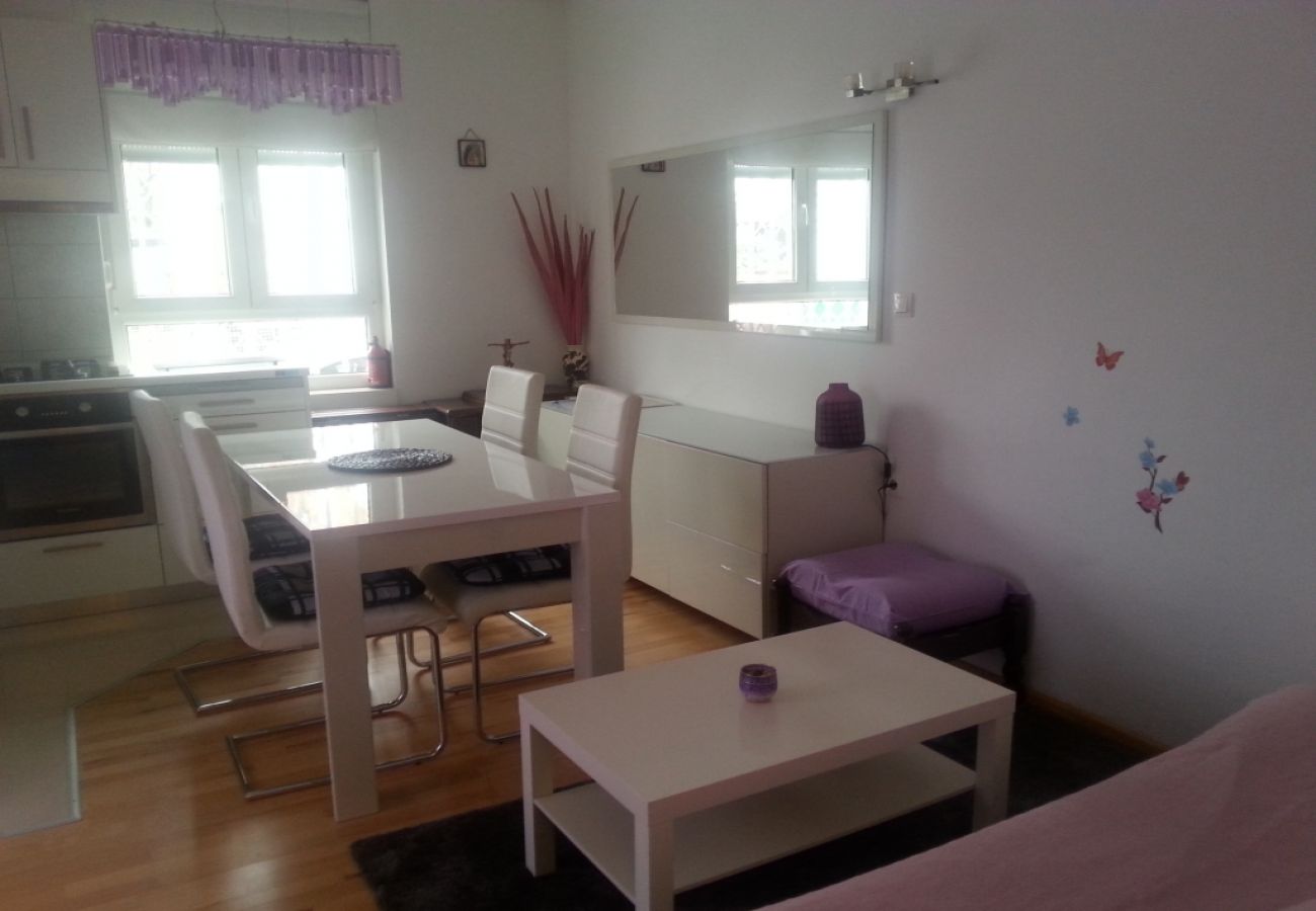 Appartement à Zagreb - Ferienwohnung in Zagreb mit Balkon, W-LAN, Waschmaschine (4292-1)