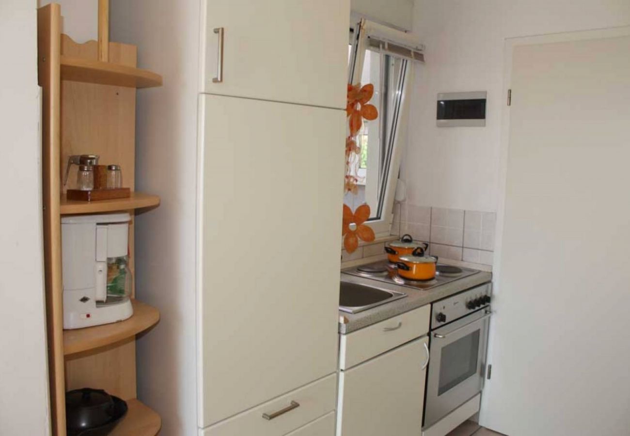 Appartement à Trogir - Appartement dans Trogir avec vue mer, terrasse, Climatisation, WIFI (4328-5)