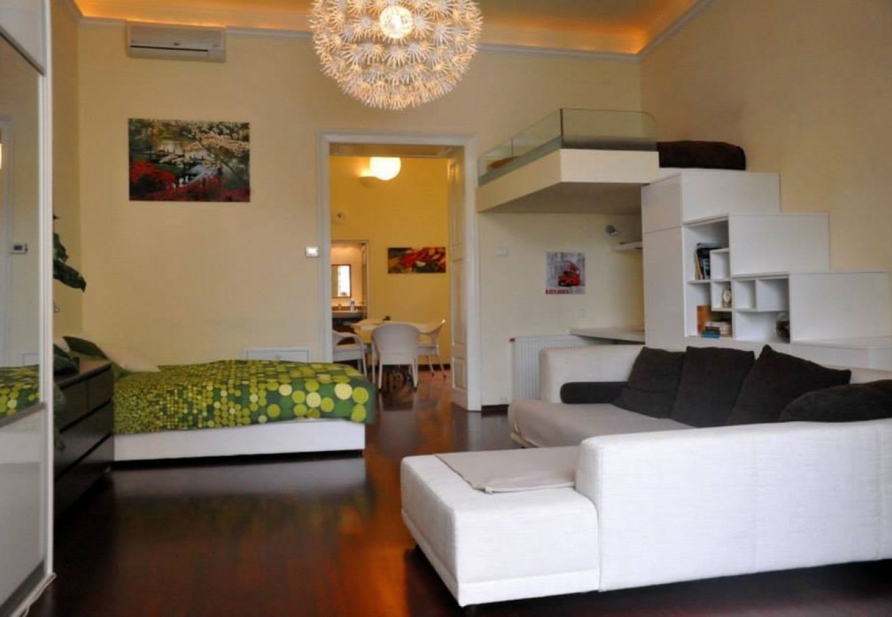 Appartement à Zagreb - Appartement dans Zagreb avec Climatisation, WIFI, Machine à laver, Lave-vaisselle (4332-1)