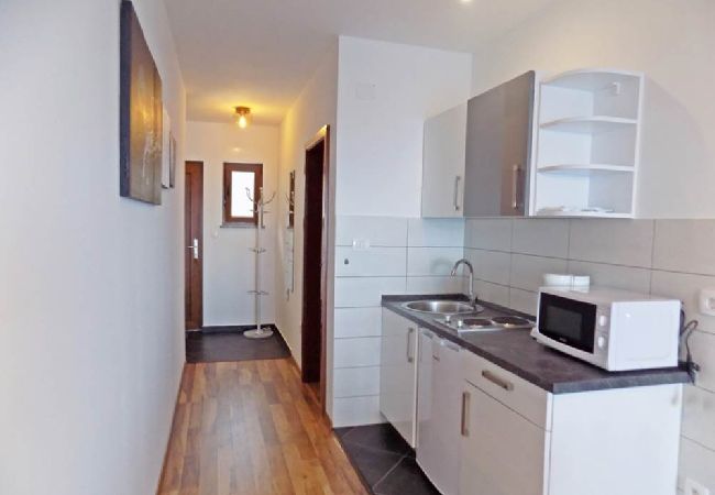 Appartement à Mošcenicka Draga - Appartement dans Mošćenička Draga avec vue mer, terrasse, Climatisation, WIFI (4364-6) Appartement à Mošcenicka Draga - Appartement dans Mošćenička Draga avec vue mer, terrasse, Climatisation, WIFI (4364-6)