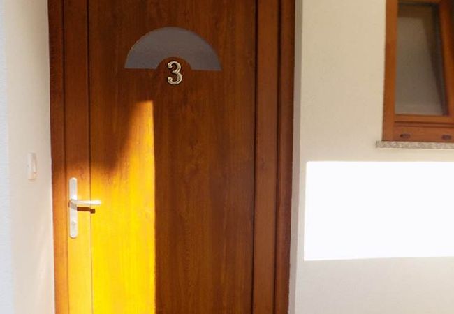 Studio à Mošcenicka Draga - Appartement Studio dans Mošćenička Draga avec vue mer, terrasse, Climatisation, WIFI (4364-3) Studio à Mošcenicka Draga - Appartement Studio dans Mošćenička Draga avec vue mer, terrasse, Climatisation, WIFI (4364-3)