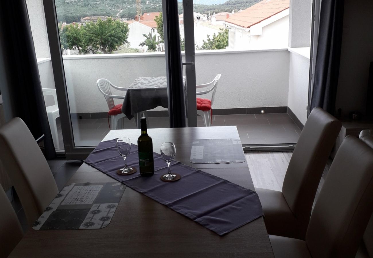 Appartement à Cres - Appartement dans Cres avec Balcon, Climatisation, WIFI, Machine à laver (4496-1)