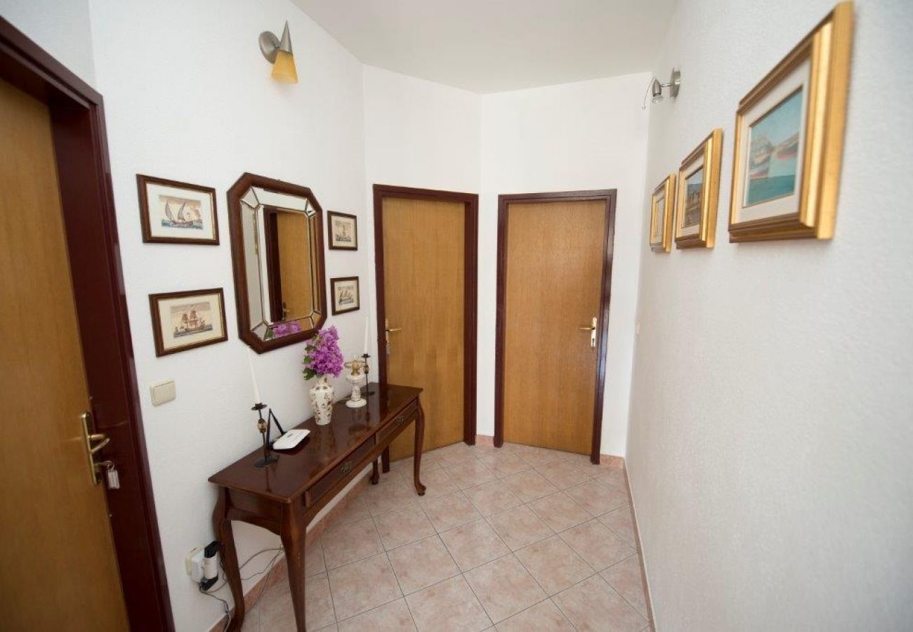 Appartement à Duce - Appartement dans Duće avec vue mer, Balcon, Climatisation, WIFI (132-2)